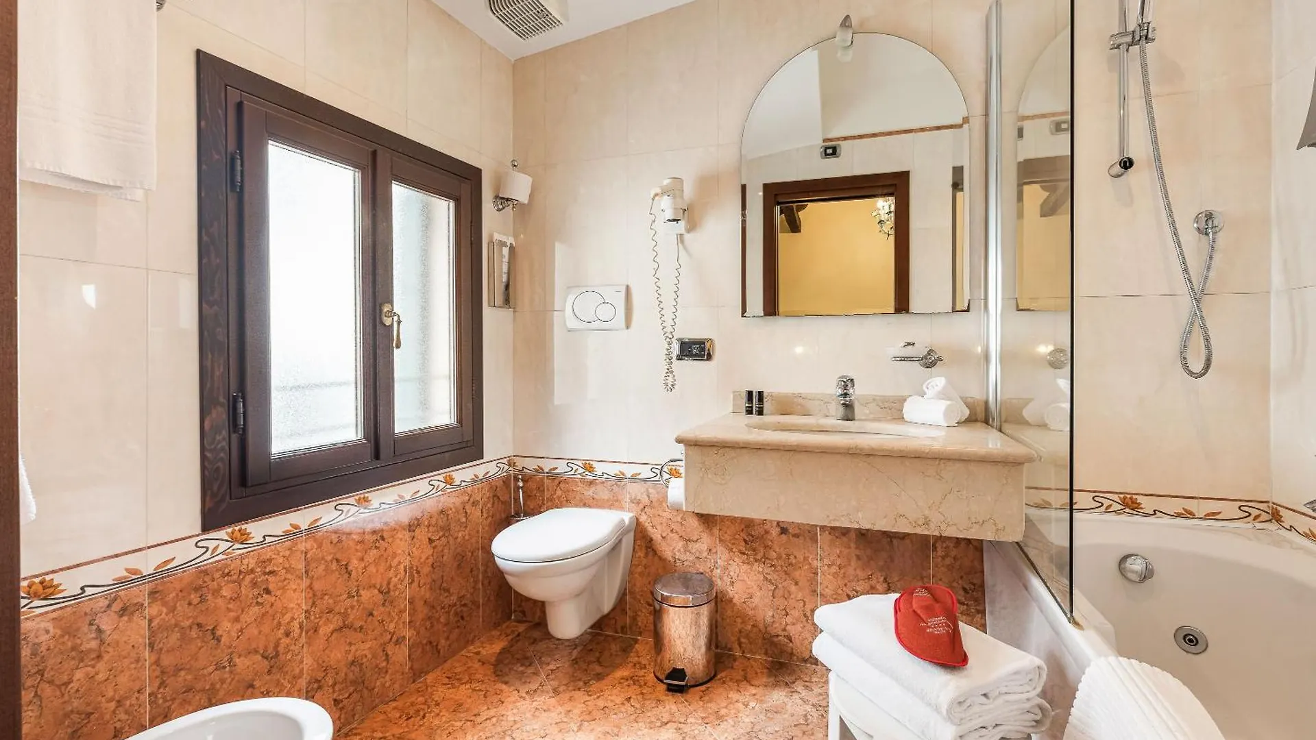 Hotel Ca' Alvise Venice 4*,