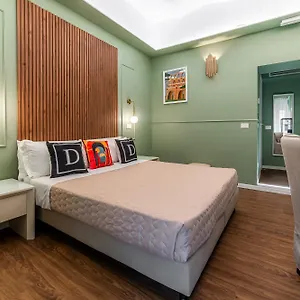 Domus Domas & Boutique - Golden Keys Collection Bed & Breakfast Rom