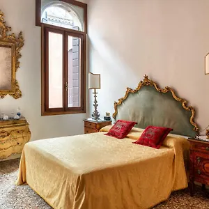 Luxury Venetian Venedig